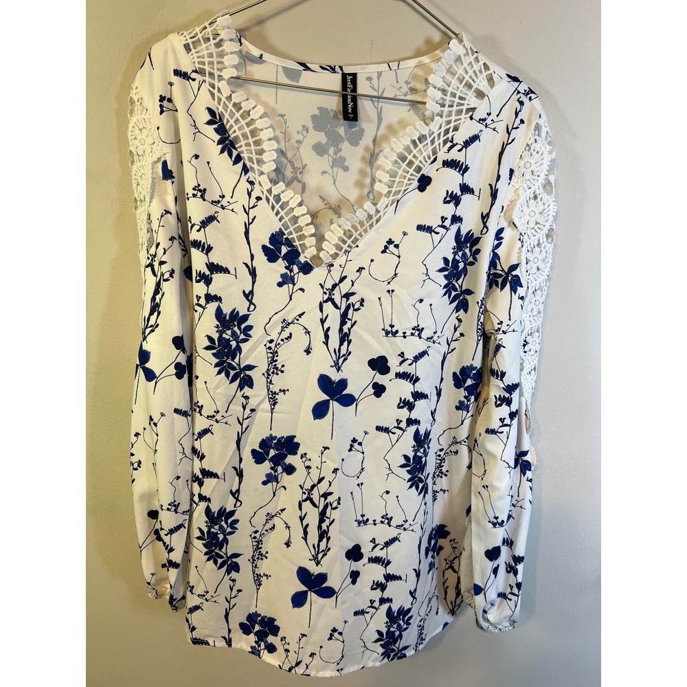 JustFashionNow Womens Blouse Crochet Lace Trim Floral White Blue Size L